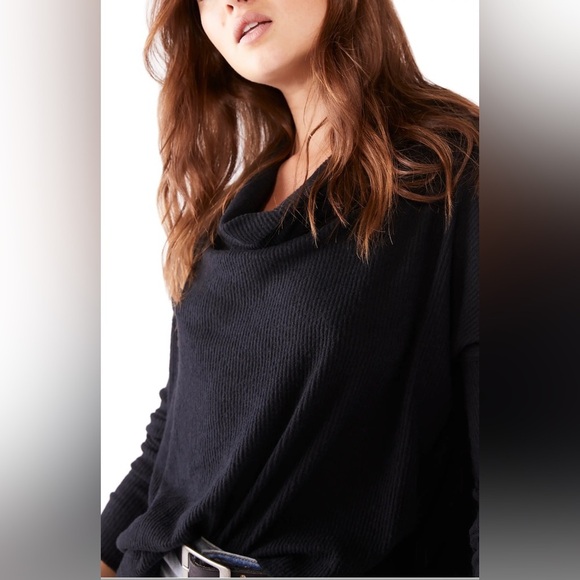 NEW Free People Juicy Long Sleeve Cowl Neck Split Back Top Black - Picture 2 of 6